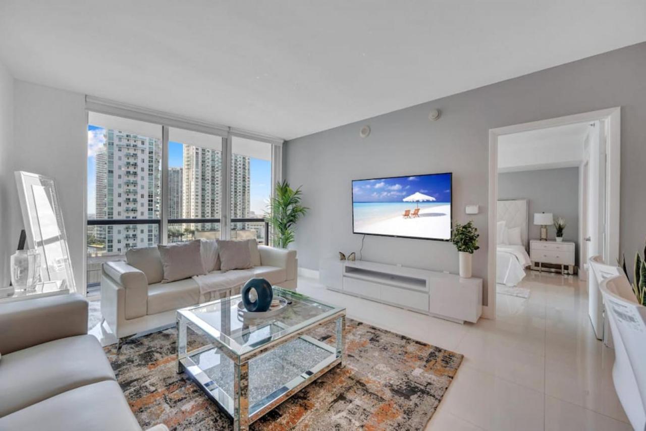 Апартаменты Modern 1 Bed Icon Brickell With Amazing Views Майами Экстерьер фото