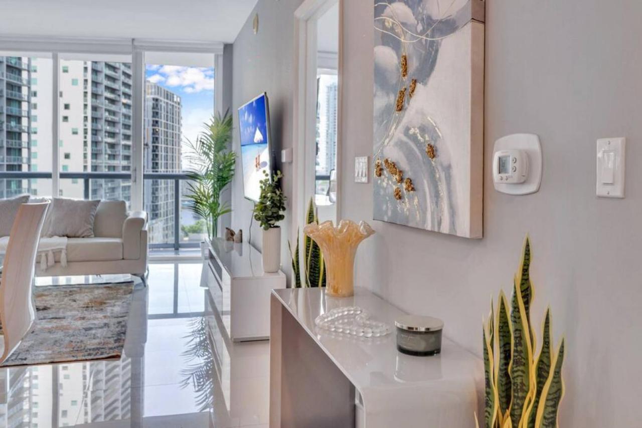 Апартаменты Modern 1 Bed Icon Brickell With Amazing Views Майами Экстерьер фото